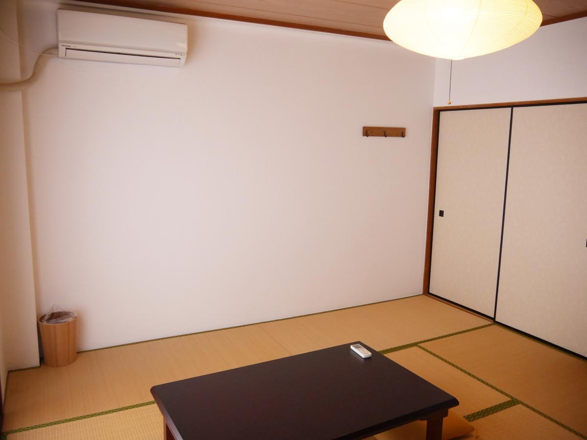 J-Hoppers Lake Biwa Guesthouse Otsu Room photo