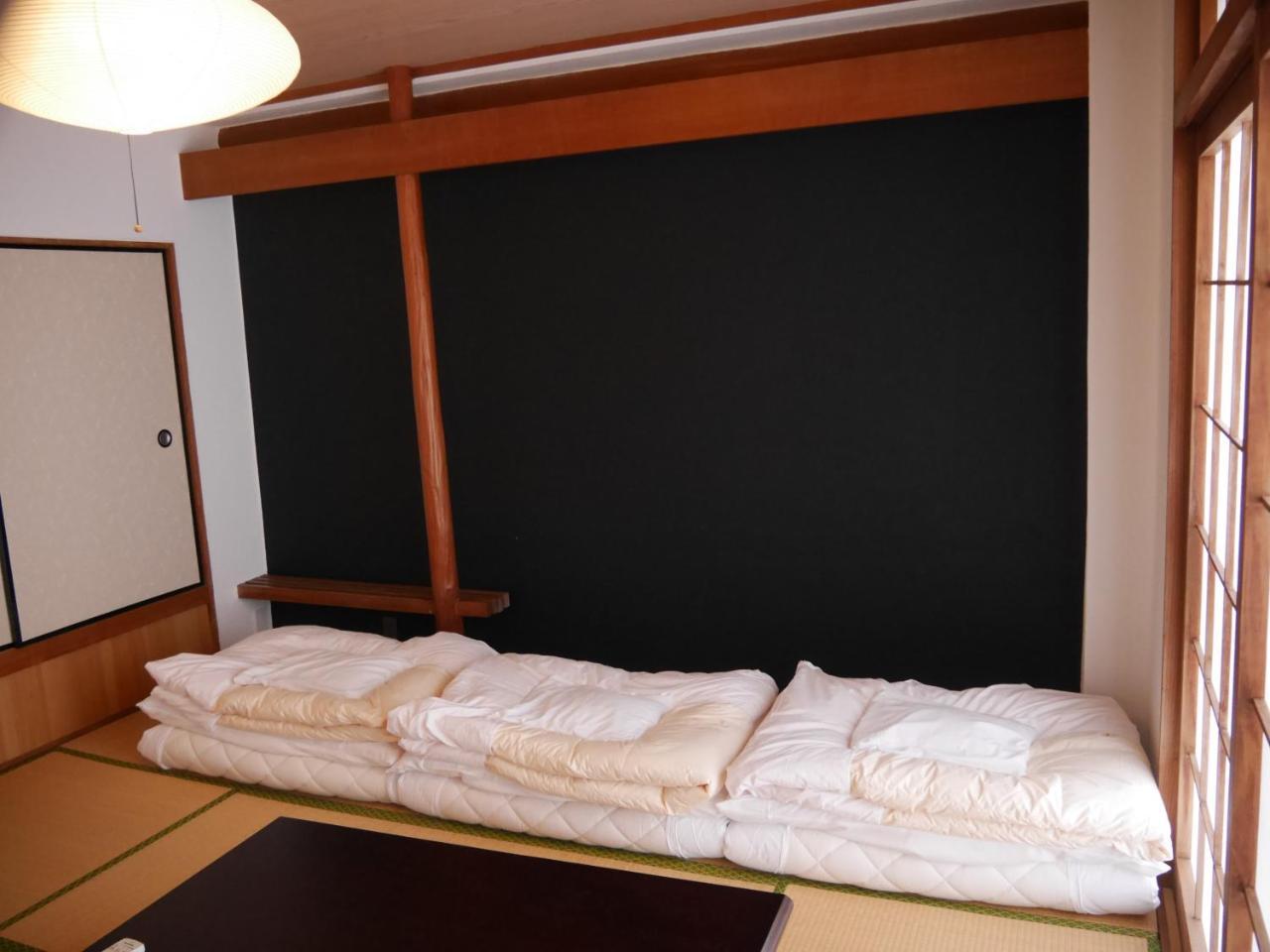 J-Hoppers Lake Biwa Guesthouse Otsu Exterior photo